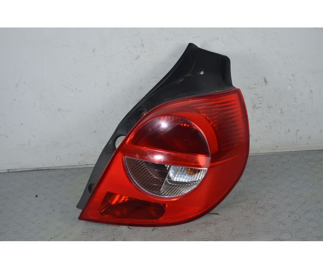 Fanale stop posteriore DX Renault Clio III Dal 2005 al 2013 Cod oe 8200459960  1734625056836