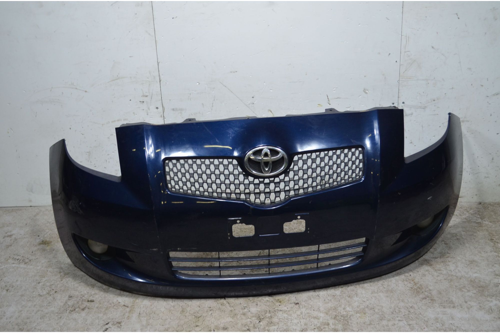 Paraurti Anteriore Toyota Yaris Dal 2005 al 2011 Cod 521190D977  1735309195742