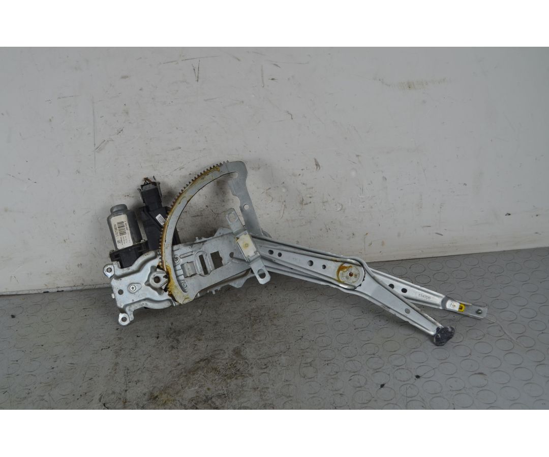 Motorino Alzacristalli Anteriore DX Opel Corsa C Dal 2000 al 2006 Cod 13173074  1735911494394