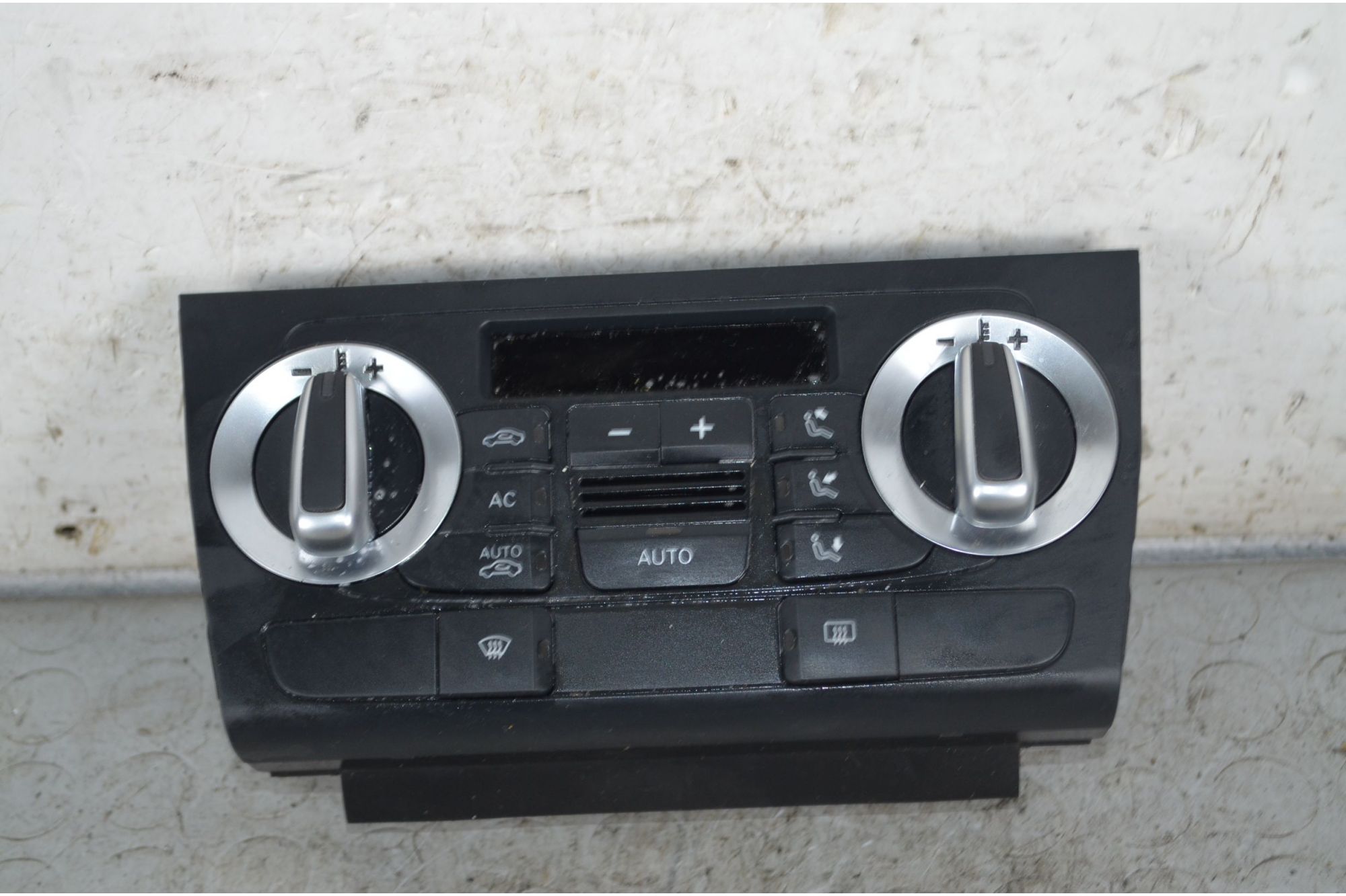 Controllo Comandi Clima Audi A3 8PA Dal 2003 al 2013 Cod 8P0820043BG  1736331285104