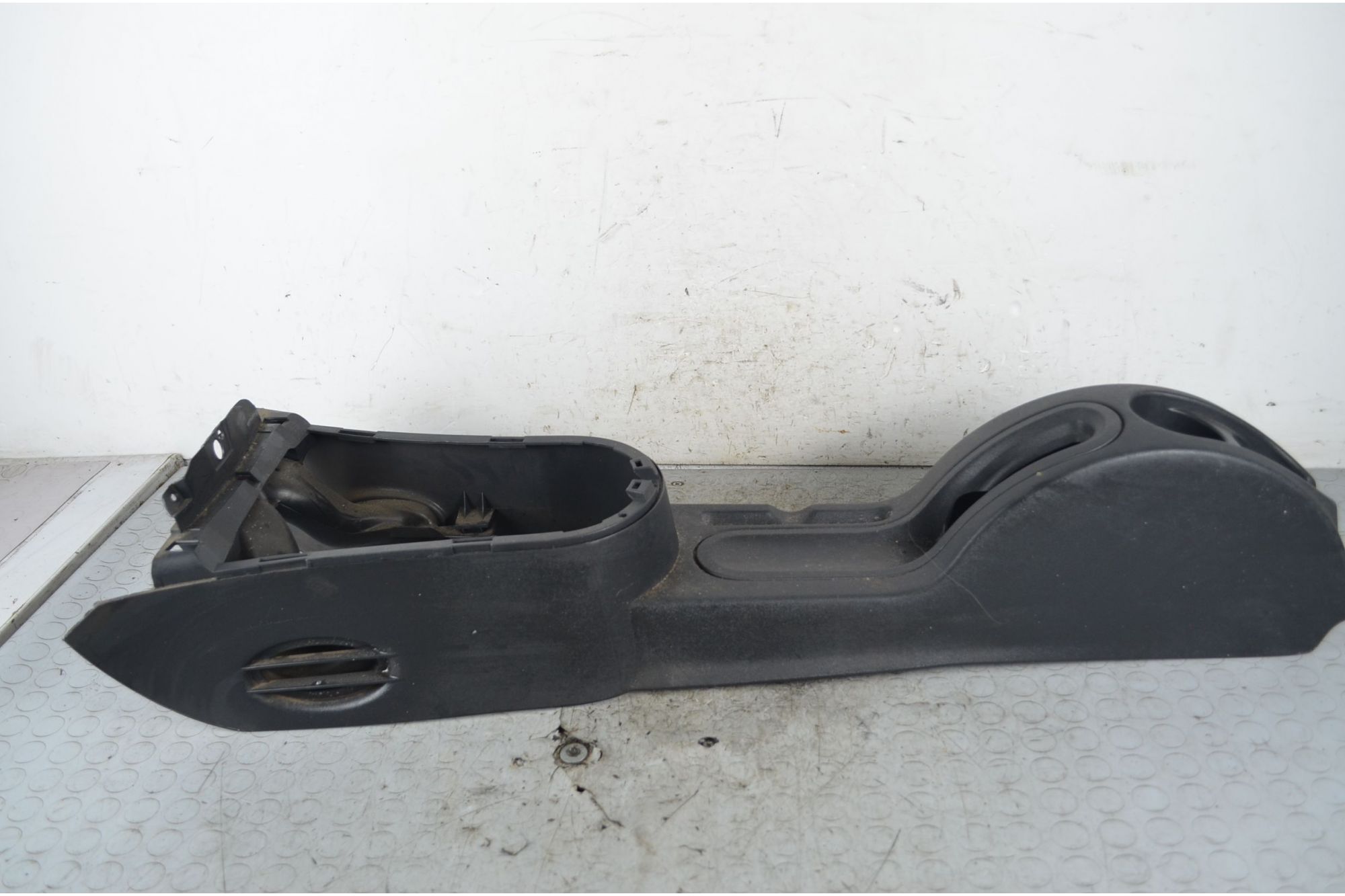 Tunnel centrale Citroen C2 Dal 2003 al 2010 Cod 964106877  1736949738474