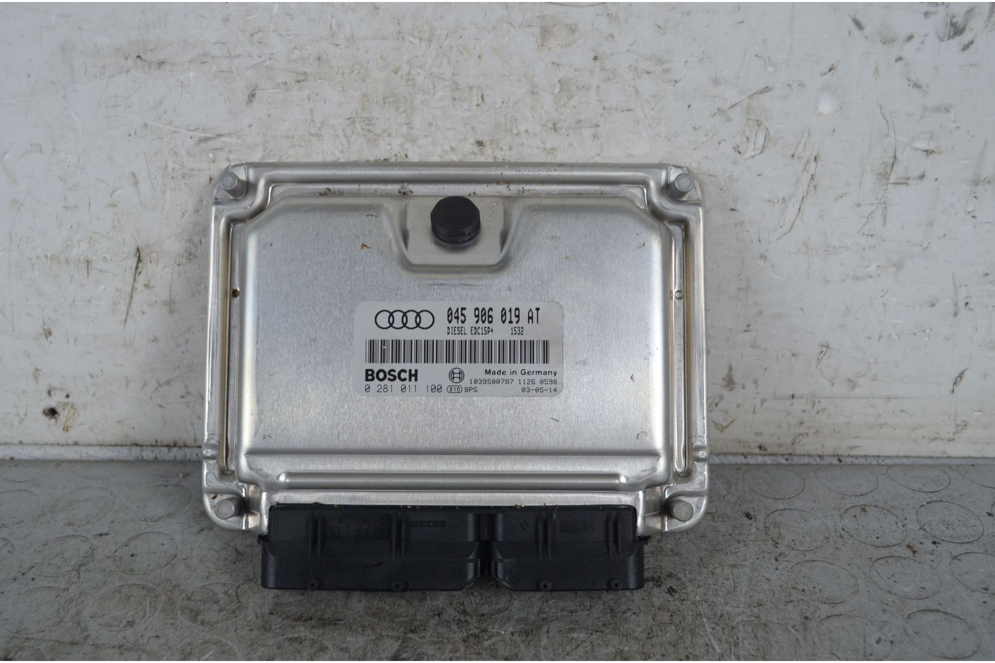 Centralina ECU Audi A2 Dal 1999 al 2005 Cod 045906019AT  1737017002503