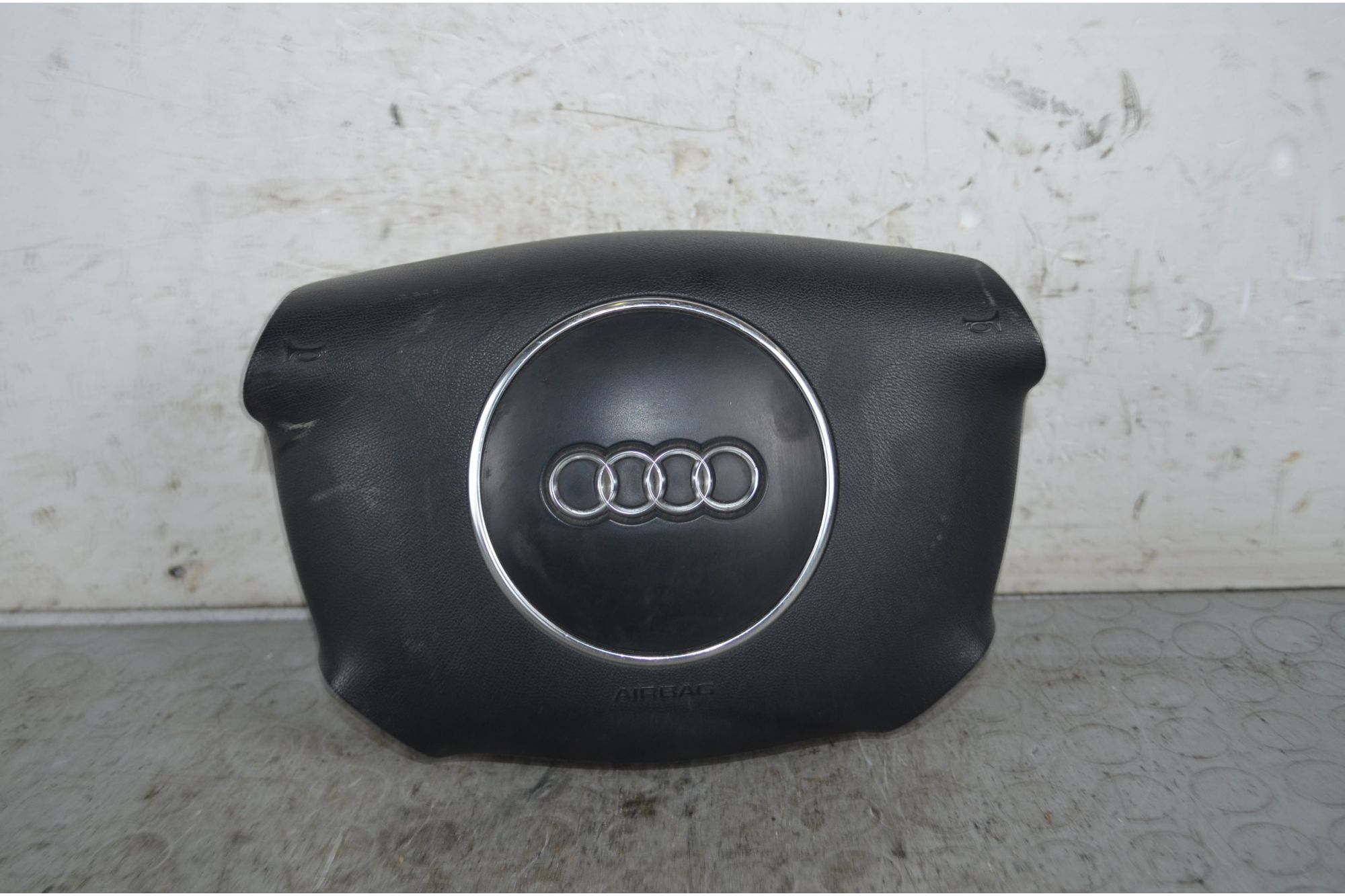 Airbag Volante Audi A2 Dal 1999 al 2005 Cod 8P0880201  1737024529574