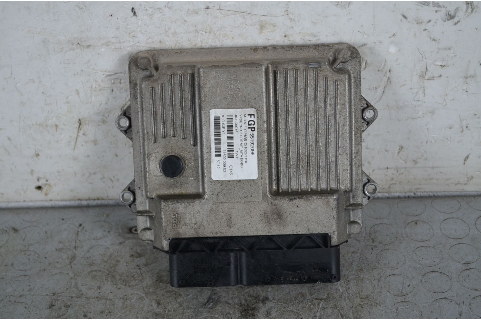 Centralina ECU Lancia Ypsilon Dal 2003 al 2011 Cod 55192098  1737370820592