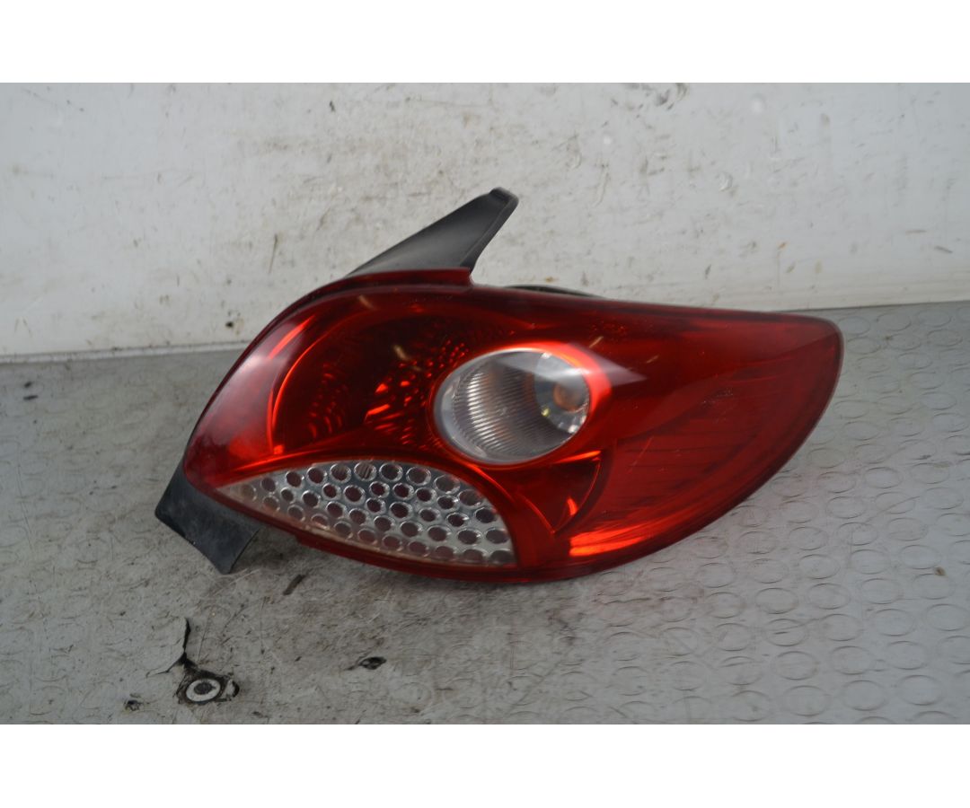 Fanale Stop Posteriore DX Peugeot 206 Dal 2009 al 2013 Cod 6351GV  1737460269843