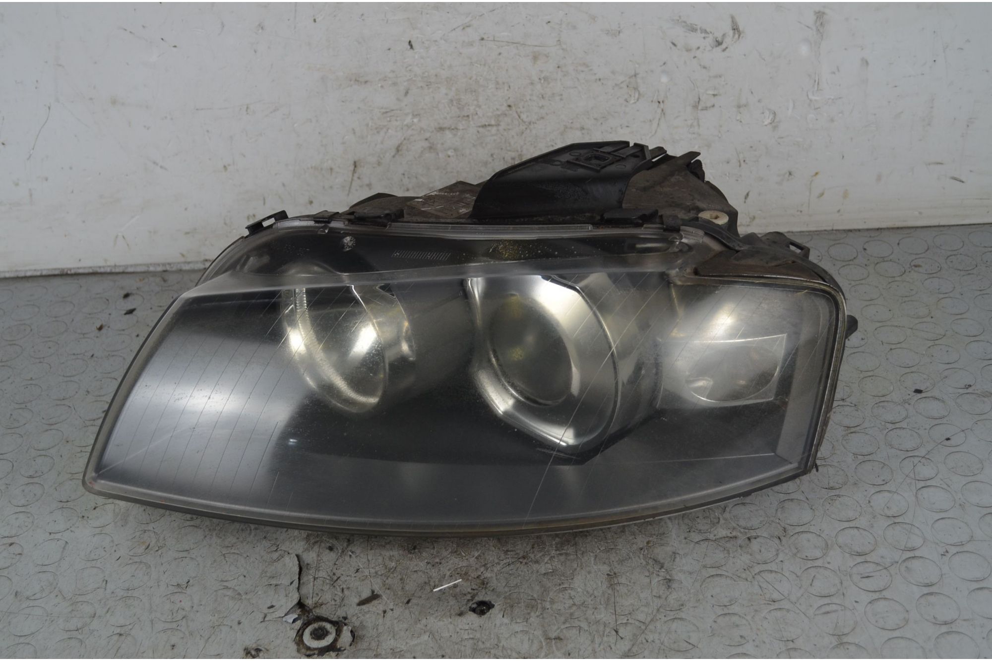 Faro Anteriore DX Audi A3 8P Dal 2003 al 2013 Cod 8P0941003BQ  1737969598536