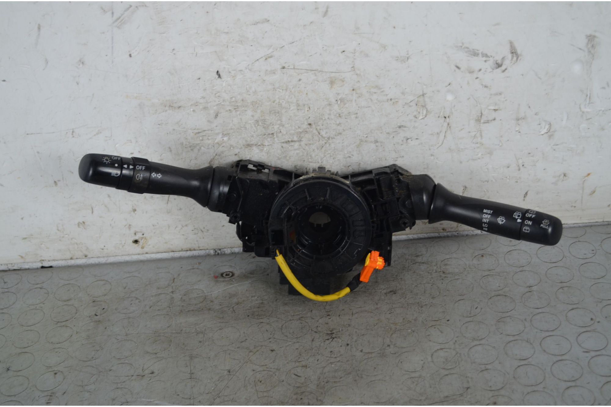 Devioluci Toyota Yaris Dal 2005 al 2011 Cod 17F144  1738053879067