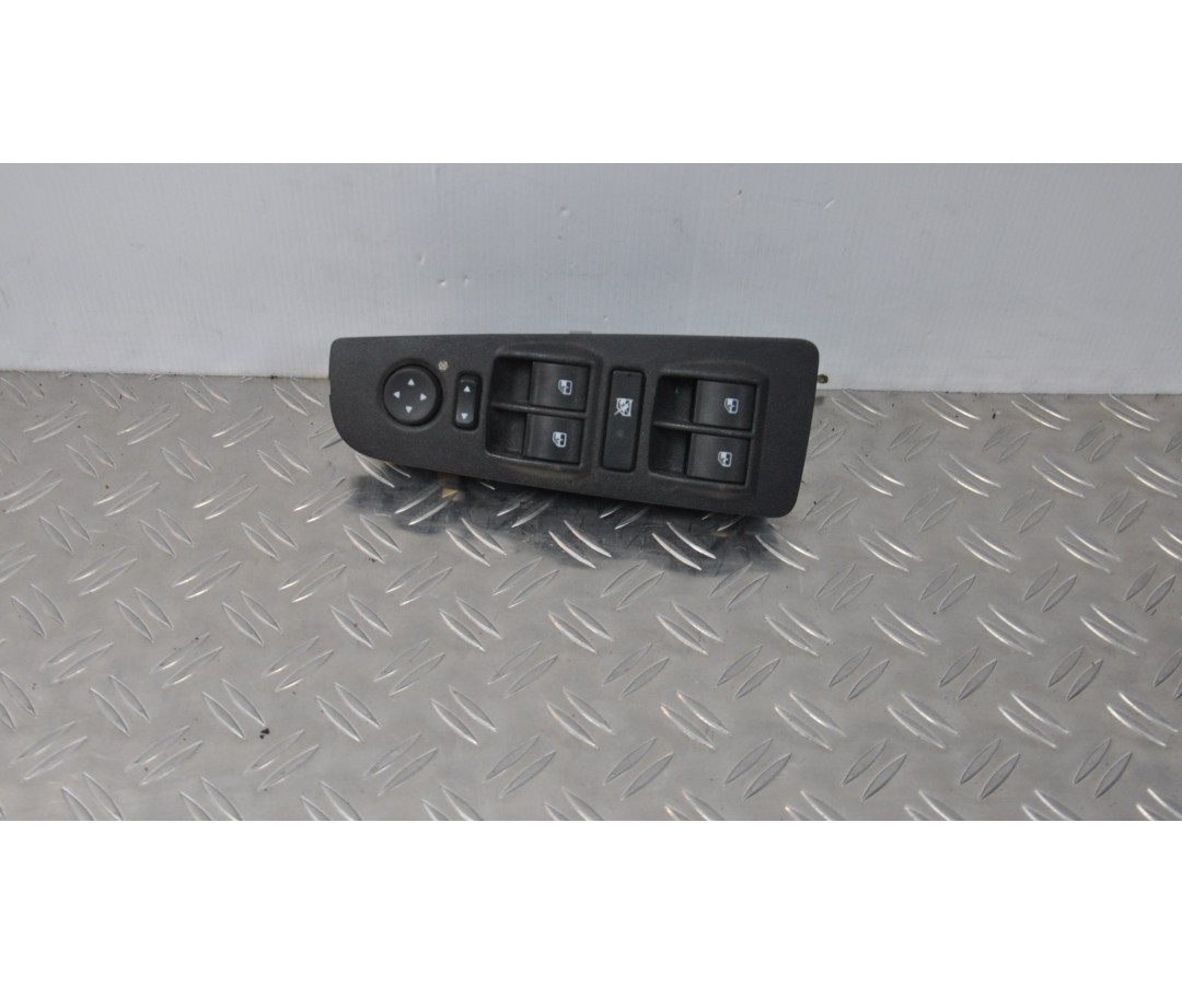 Pulsantiera Alzacristalli Anteriore Sx Fiat Bravo Dal 2007 al 2014 cod 735434462  1619103635911