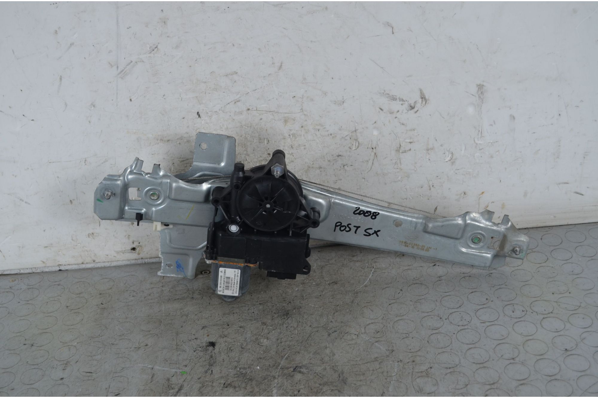 Motorino Alzavetro Posteriore SX Peugeot 2008 Dal 2013 al 2019 Cod 9816401580  1738318964439