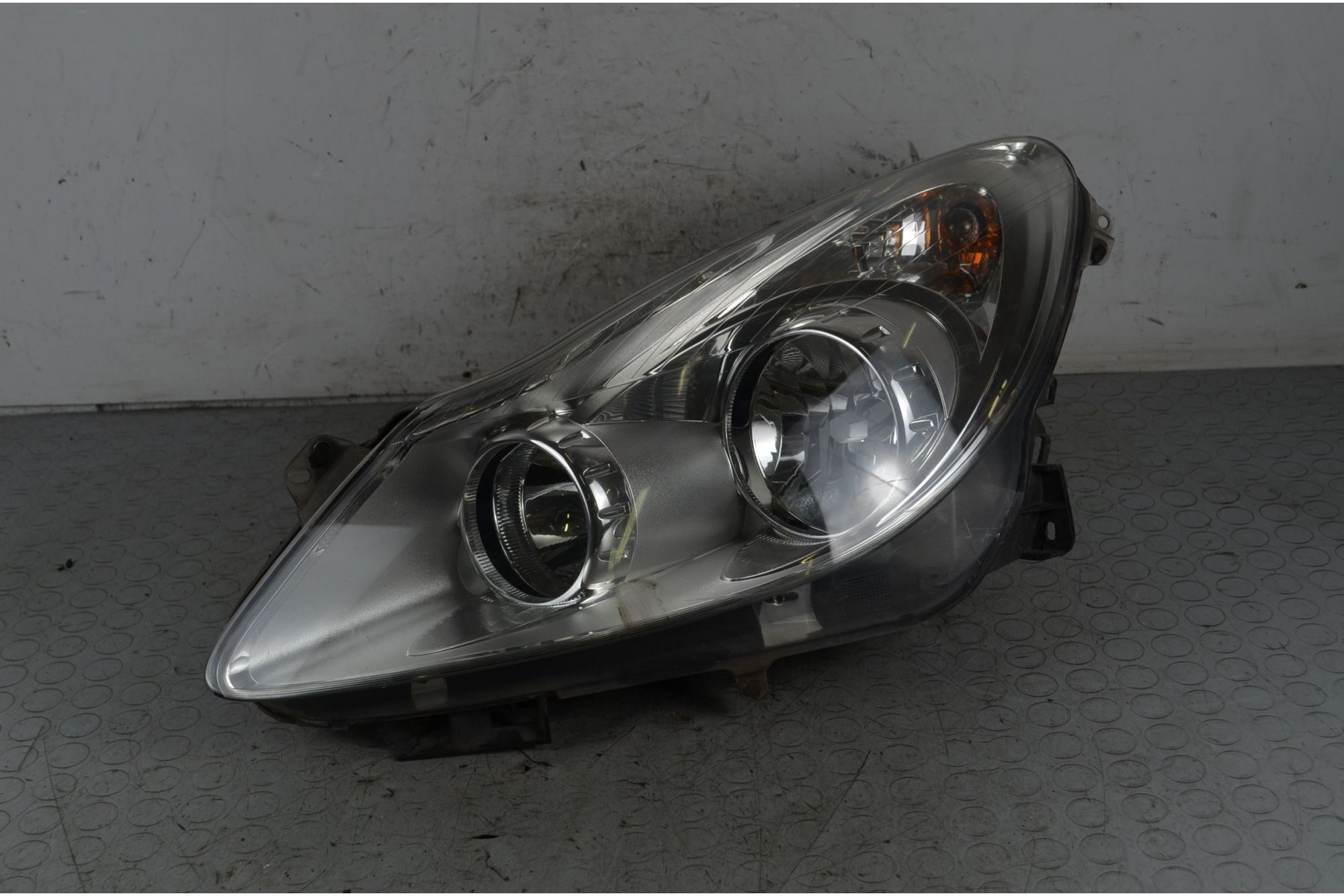 Faro Anteriore SX Opel Corsa D Dal 2006 al 2014 Cod 93189365  1738658858214