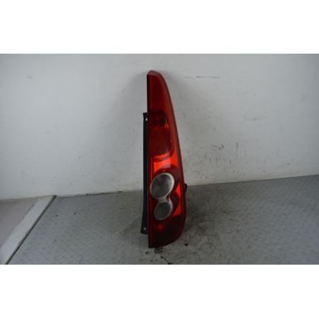 Fanale Stop Posteriore DX Ford Fiesta V  Dal 2002 al 2008 Cod 1437625  1739365578211