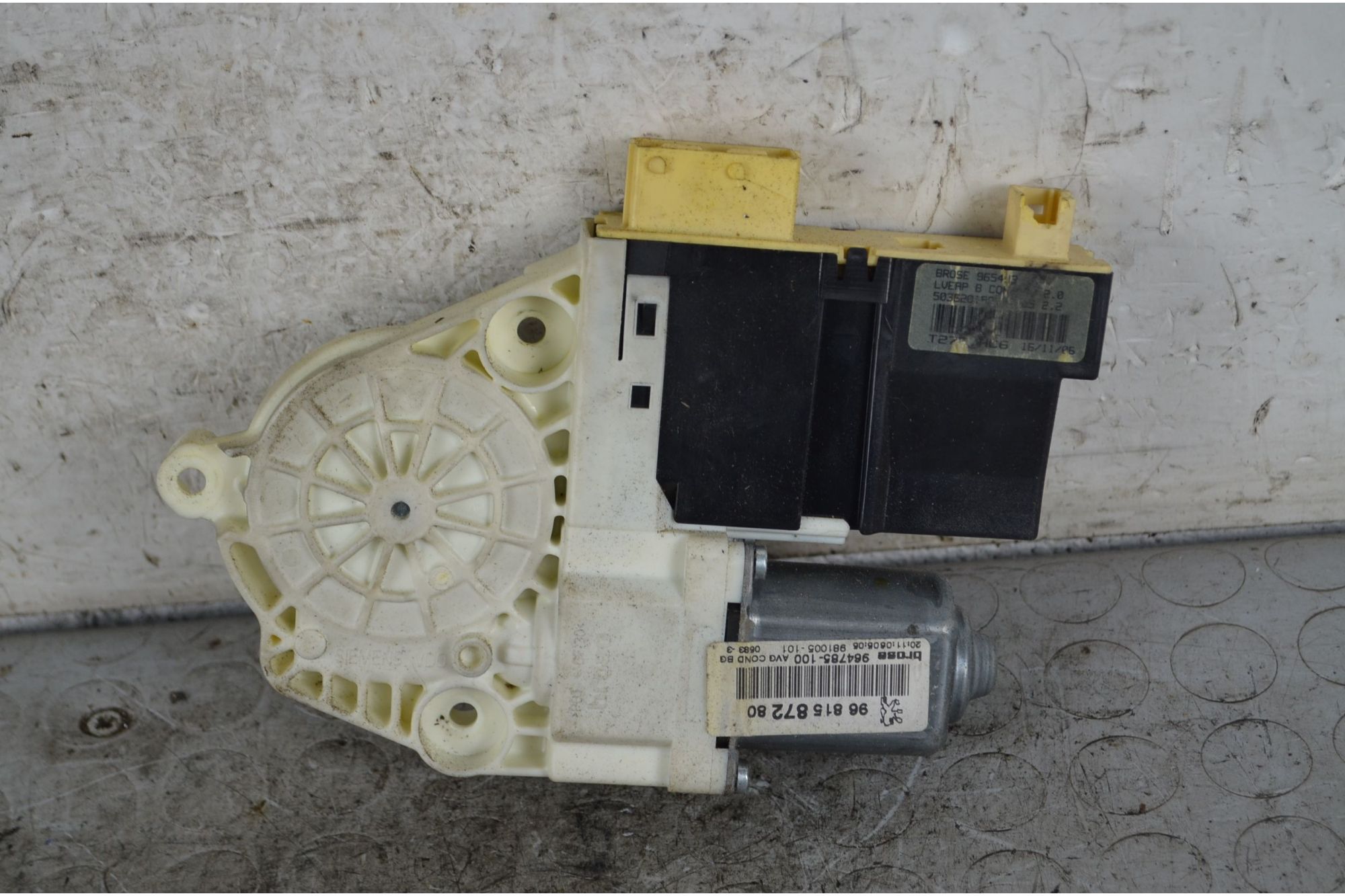 Motorino Alzavetro Anteriore SX Peugeot 307 Dal 2001 al 2009 Cod 9681587280  1739957186404