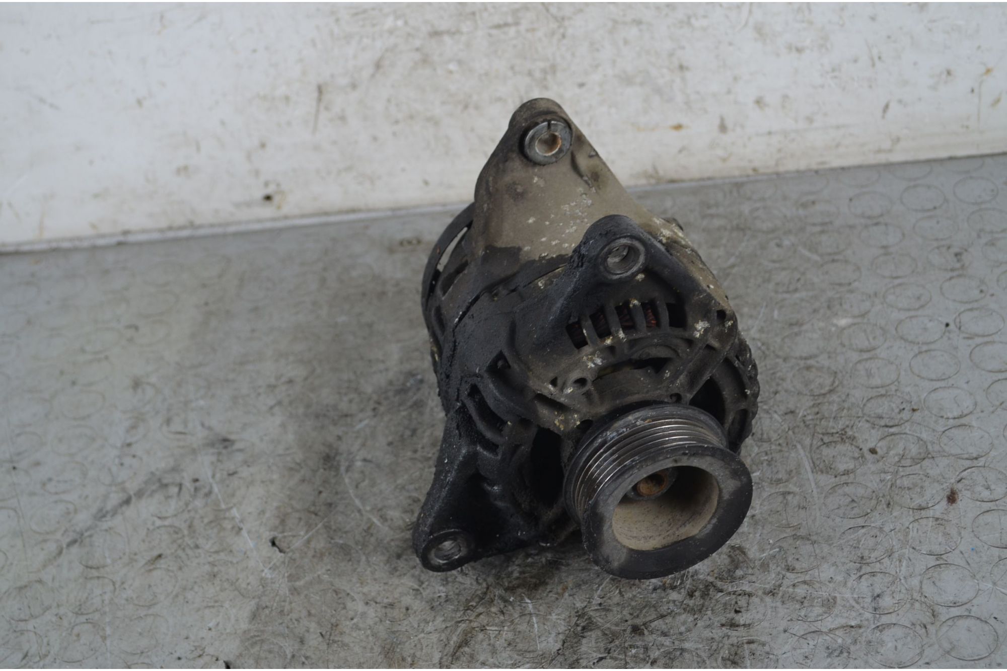 Alternatore Iveco Daily Dal 1999 al 2006 Cod 0124320001  1740395743784