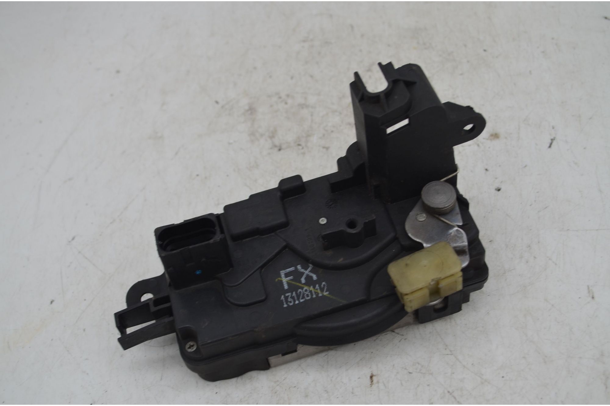 Serratura Porta Anteriore DX Opel Astra H Dal 2004 al 2011 Cod 13128112  1741165053263