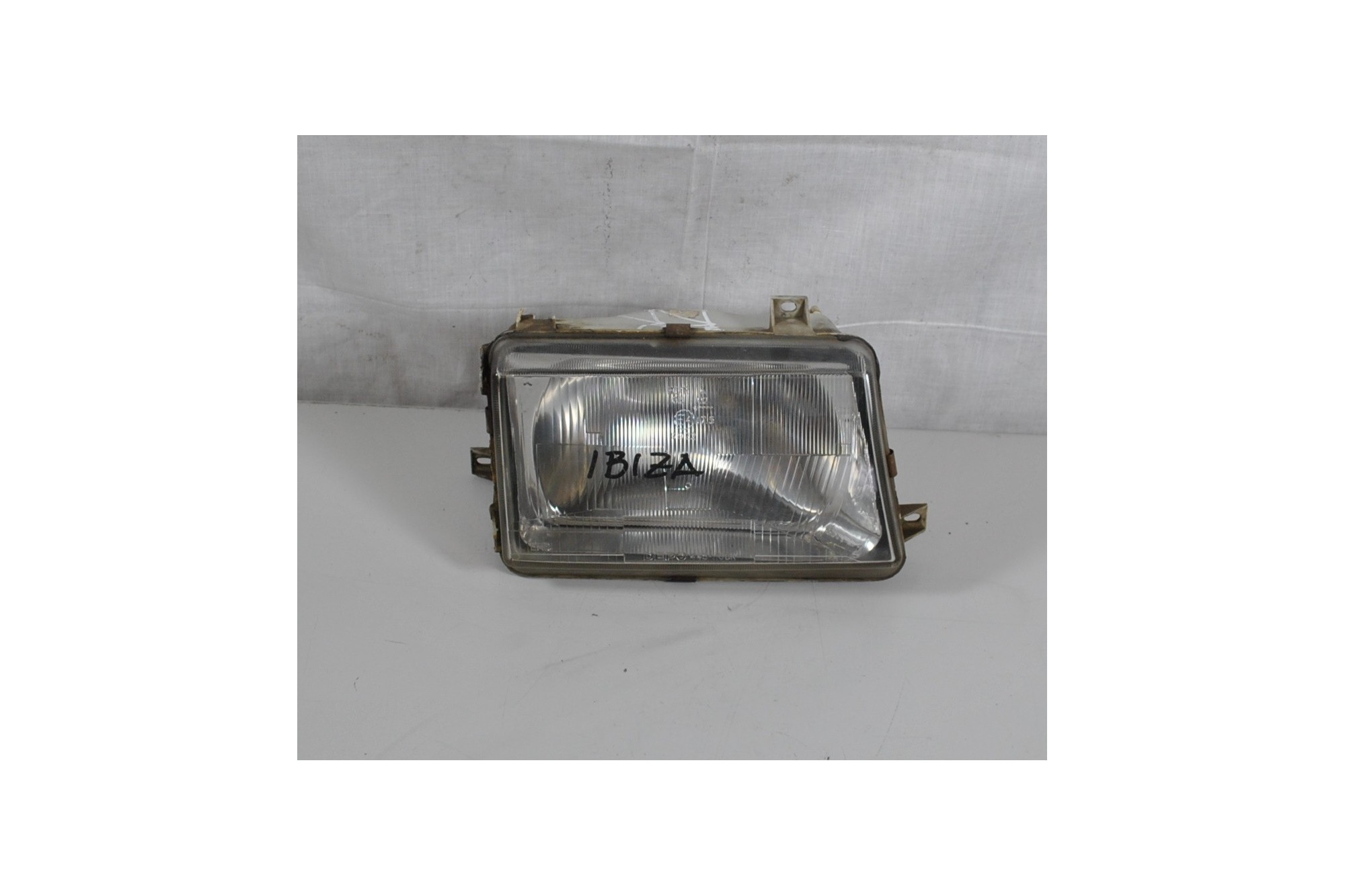 Faro anteriore DX Seat Ibiza II Dal 1993 al 2002 Cod 445-1106R  1619790206890