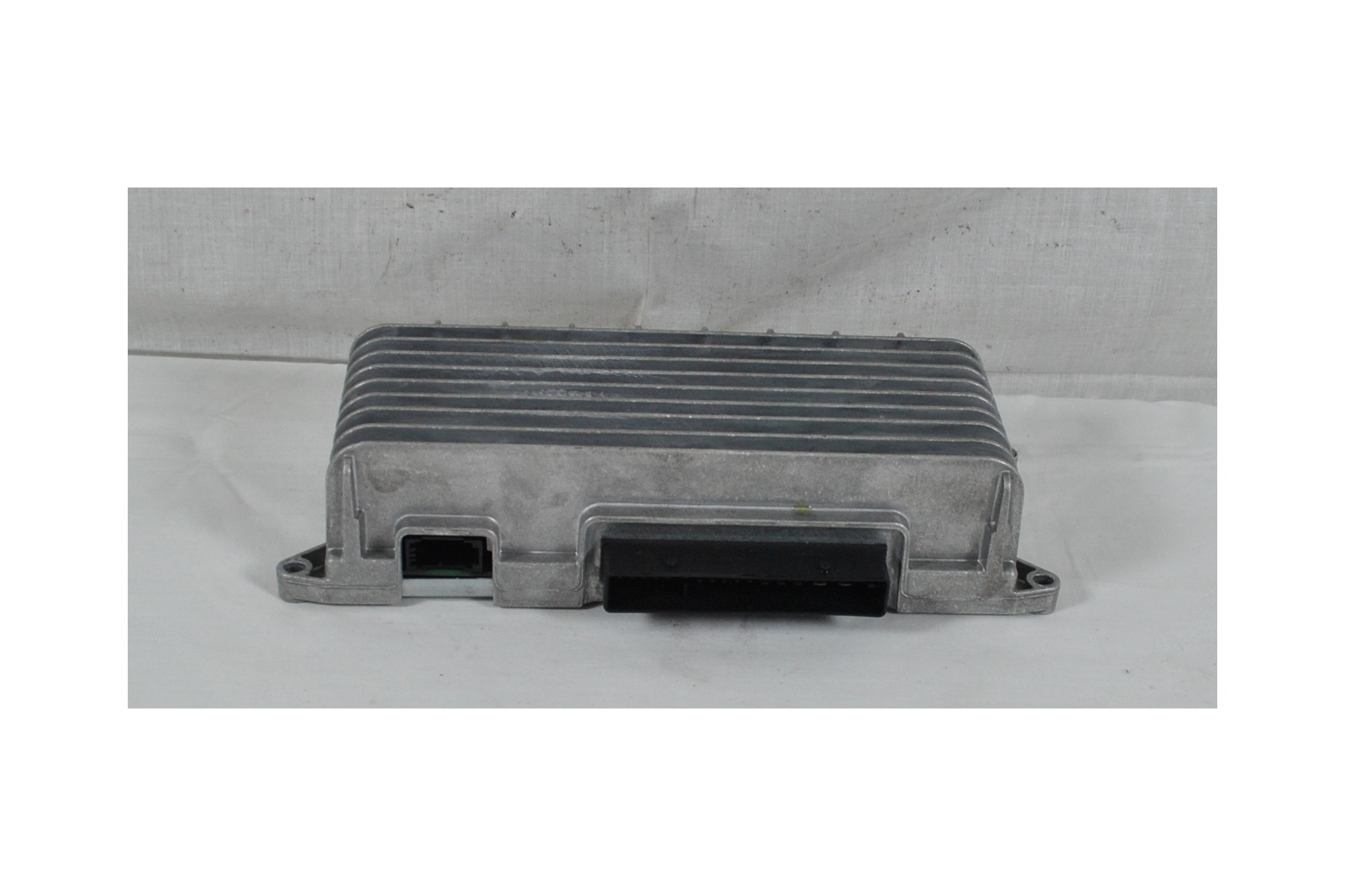 Centralina ECU Audi A4 Dal 2007 al 2015 Cod. 8T0035223  1621256192364