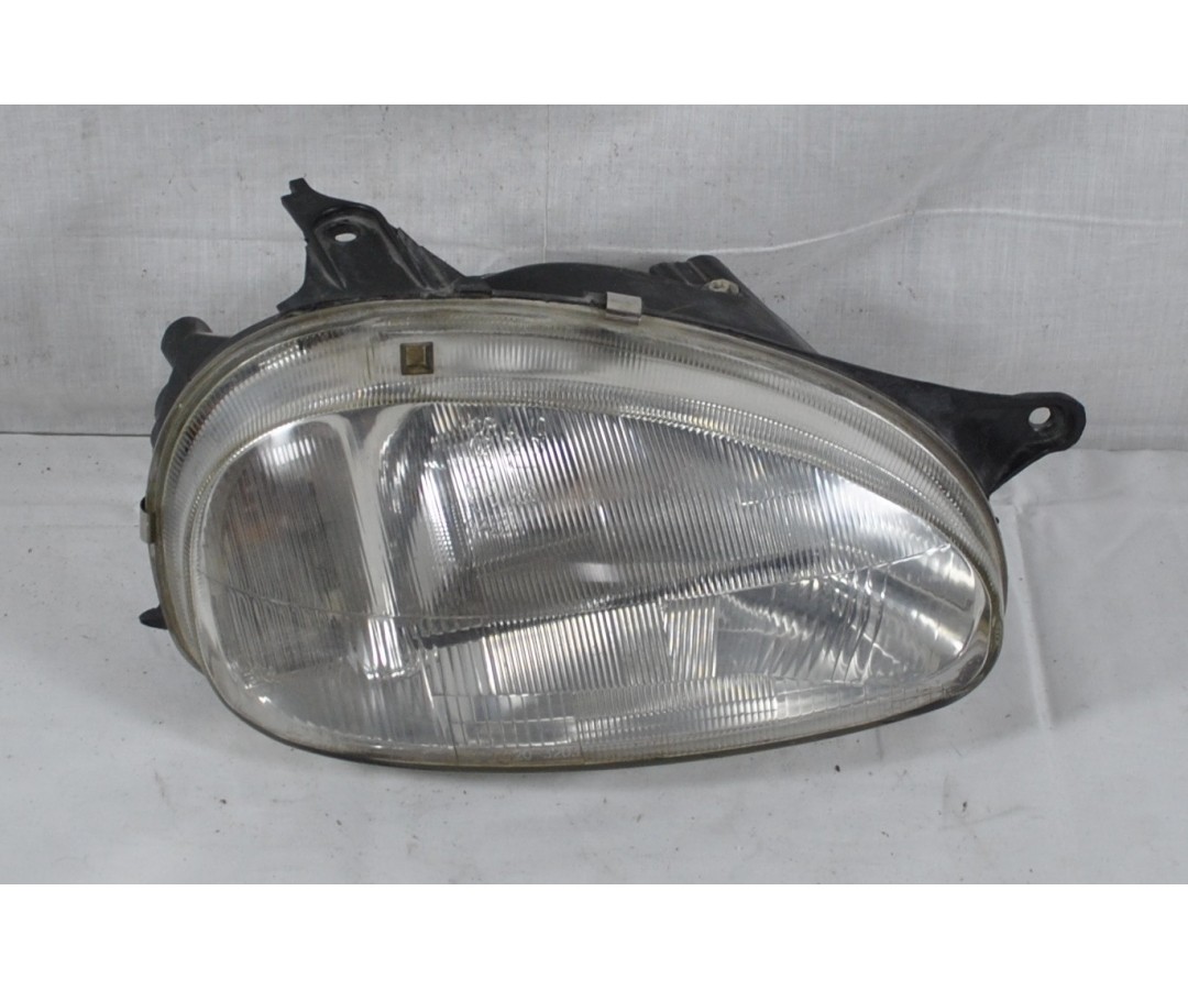 Faro anteriore DX Opel Corsa B Dal 1993 al 2000 Cod 90444785  1621436821114