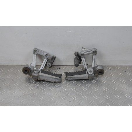 Coppia Pedane Poggiapiedi Kawasaki GPZ 600 R dal 1985 al 1987  1622560817424