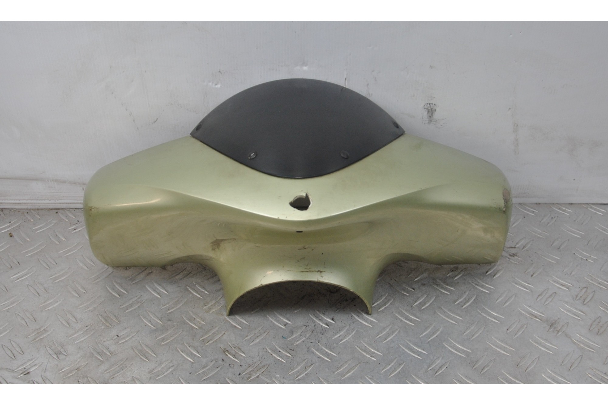 Carena Copri Manubrio Frontale Honda Chiocciola @ 150 dal 2000 al 2006  1624549028036