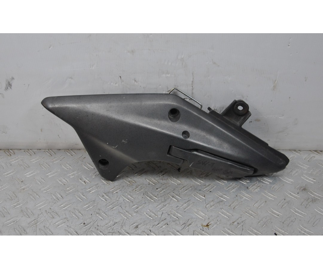 Pedana Poggiapiedi Posteriore Sinistra Honda SW-T 400 / 600 dal 2008 al 2016  1637159347114