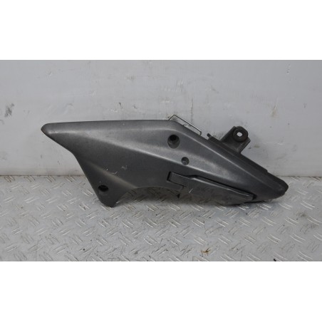 Pedana Poggiapiedi Posteriore Sinistra Honda SW-T 400 / 600 dal 2008 al 2016  1637159347114