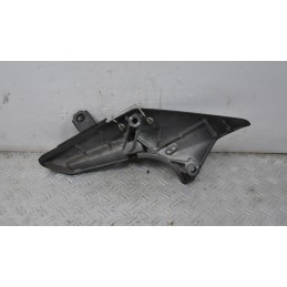 Pedana Poggiapiedi Posteriore Sinistra Honda SW-T 400 / 600 dal 2008 al 2016  1637159347114