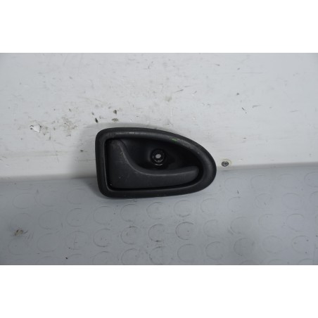 Maniglia Interna Anteriore SX Renault Trafic dal 2001 al 2007 Cod 96012221  1637161904268