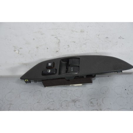 Pulsantiera alzacristalli anteriore SX Toyota Yaris Dal 1999 al 2005  1637767087136