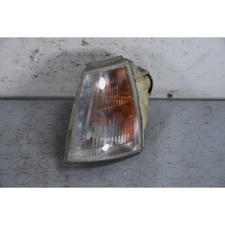 Freccia direzionale anteriore SX Renault Clio MK I Dal 1990 al 1998 Cod 67521850  1639487606833