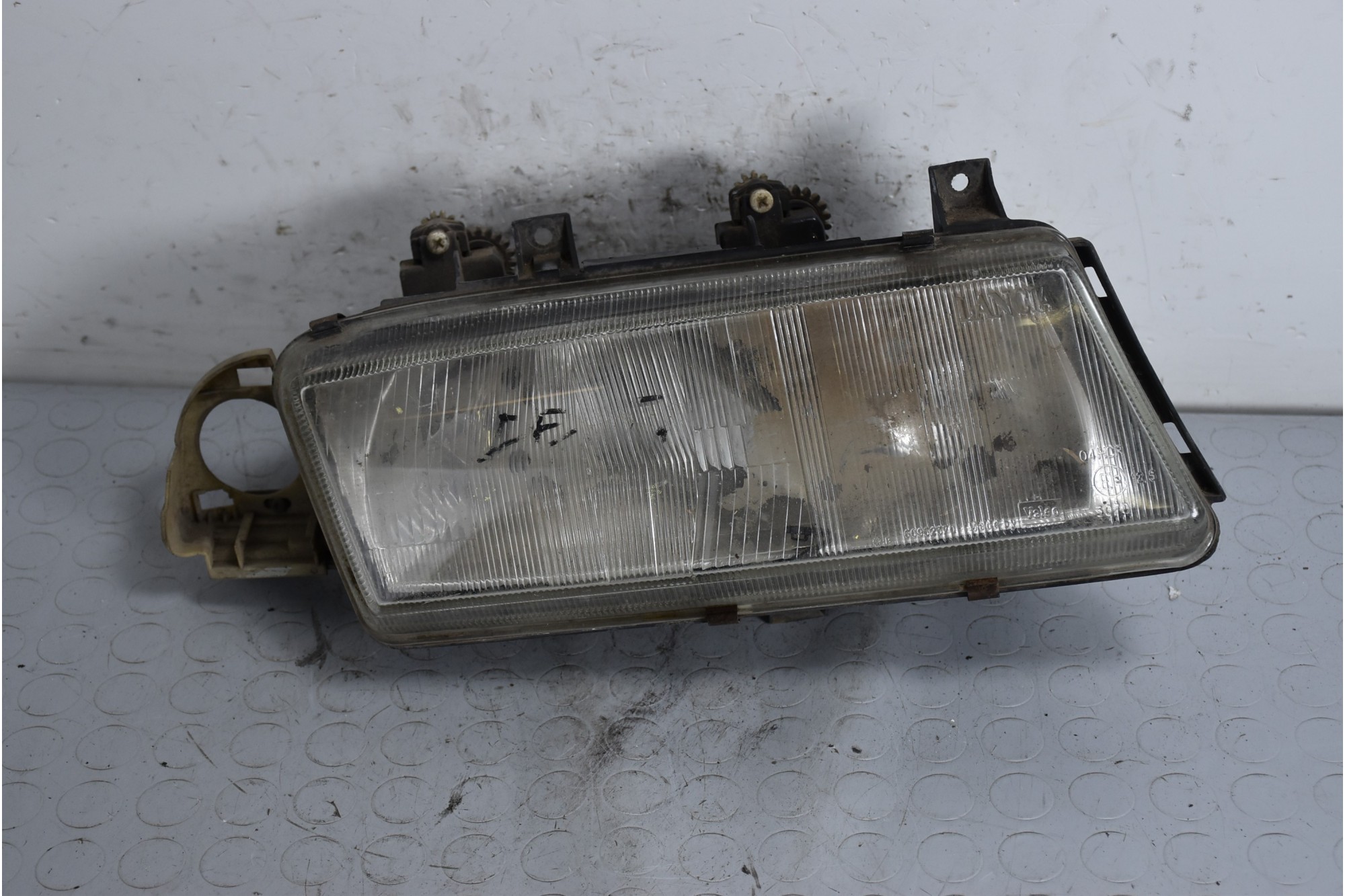 Faro fanale anteriore DX Lancia Delta II Dal 1993 al 1999 Cod 7791391  1640007019002