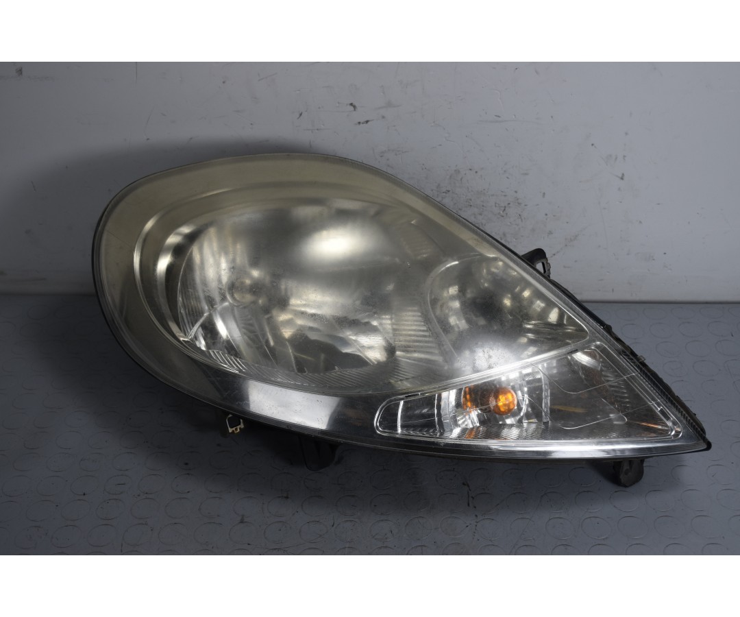 Faro Anteriore DX Renault Trafic dal 2006 al 2010 Cod 8200701356  1640183748383