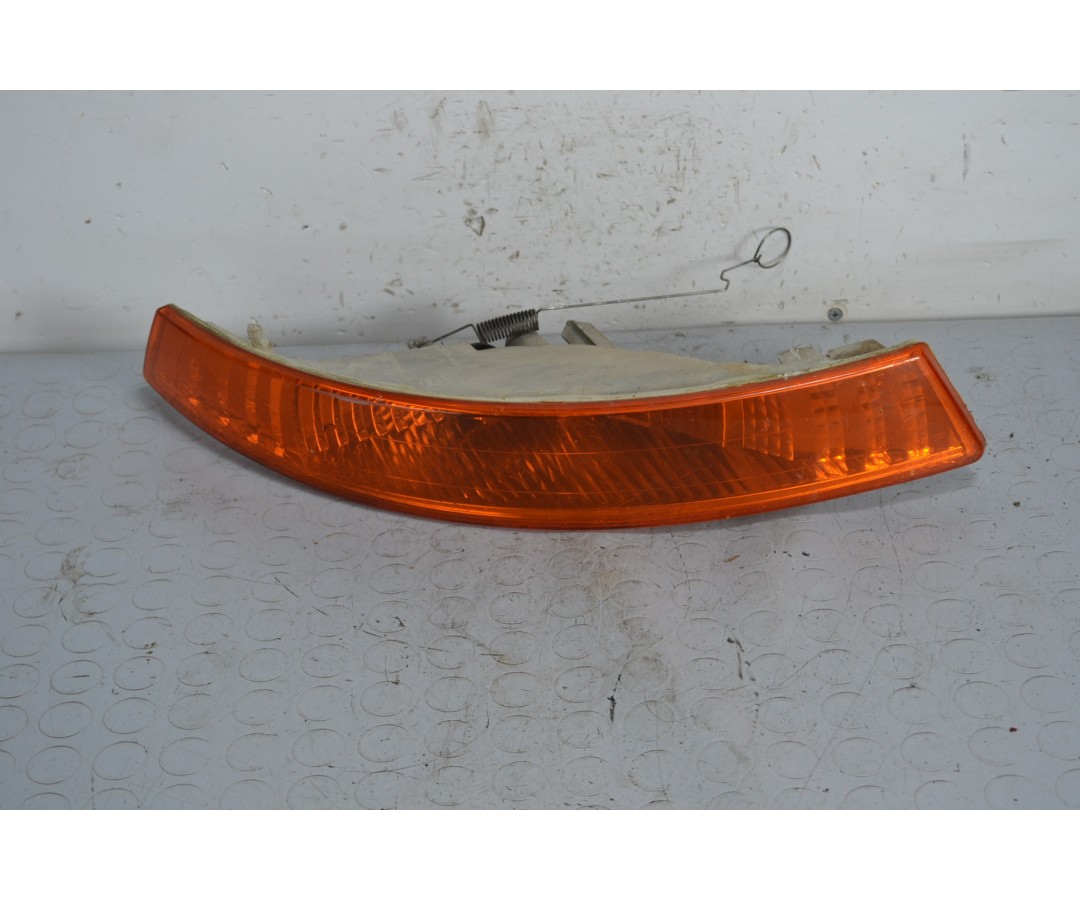 Freccia Direzionale Anteriore DX Renault Trafic II dal 2001 al 2014 Cod 8200007030  1643036418143