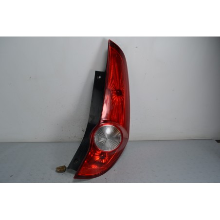 Fanale Stop Posteriore DX Opel Agila B dal 2008 al 2015 Cod 89071609  1644484535703