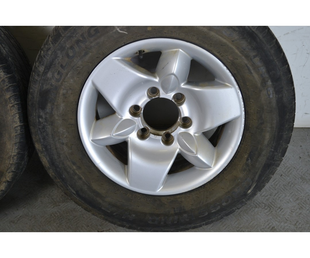 Gomma e cerchio Nissan Terrano II Dal 1993 al 2005 Misura 235/70 R16 106 T 6 fori  1645197861226