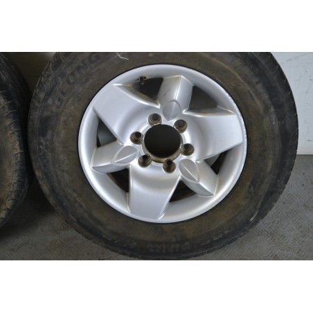 Gomma e cerchio Nissan Terrano II Dal 1993 al 2005 Misura 235/70 R16 106 T 6 fori  1645197861226