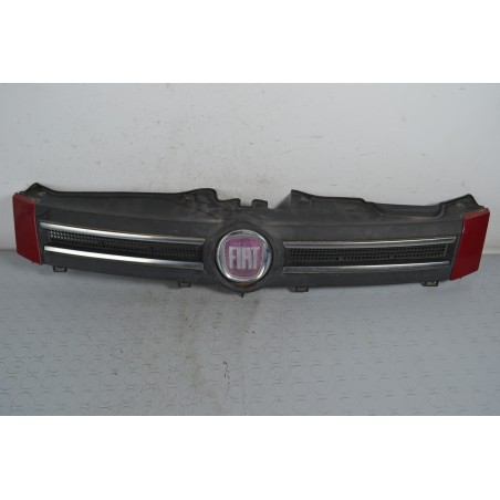 Griglia Anteriore Fiat Panda dal 2003 al 2012 Cod 735353899  1645804742757