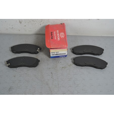 Set Pastiglie Freni Anteriori Kia Carnival dal 1998 al 2001 Cod 0k58a3323z  1647590260781