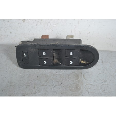 Pulsantiera Alzacristalli Anteriore SX Renault Scenic II dal 2003 al 2009 Cod 156018070  1647618552782