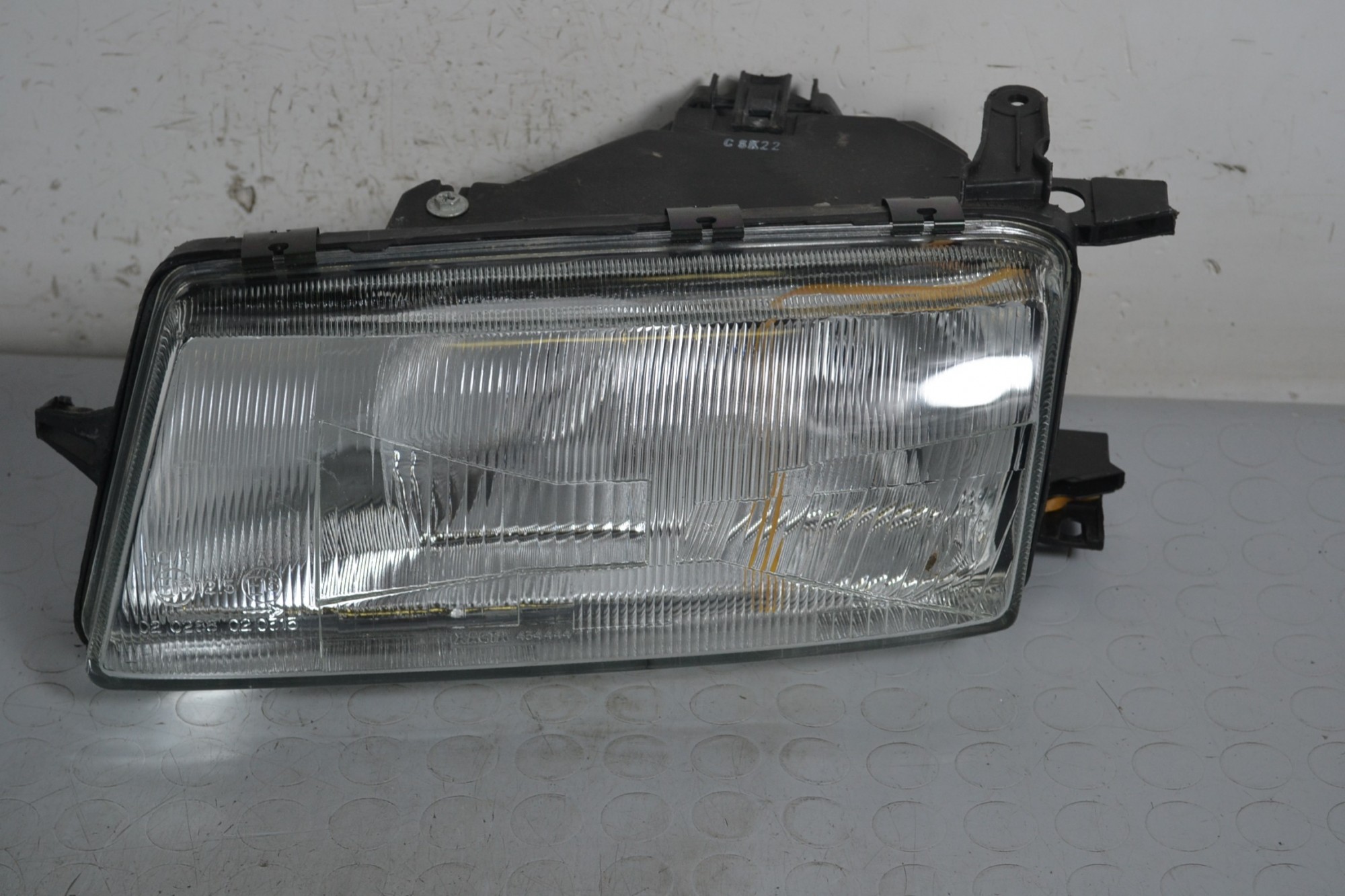 Faro Anteriore SX Opel Vectra dal 1988 al 1995 Cod 434444  1648218224277