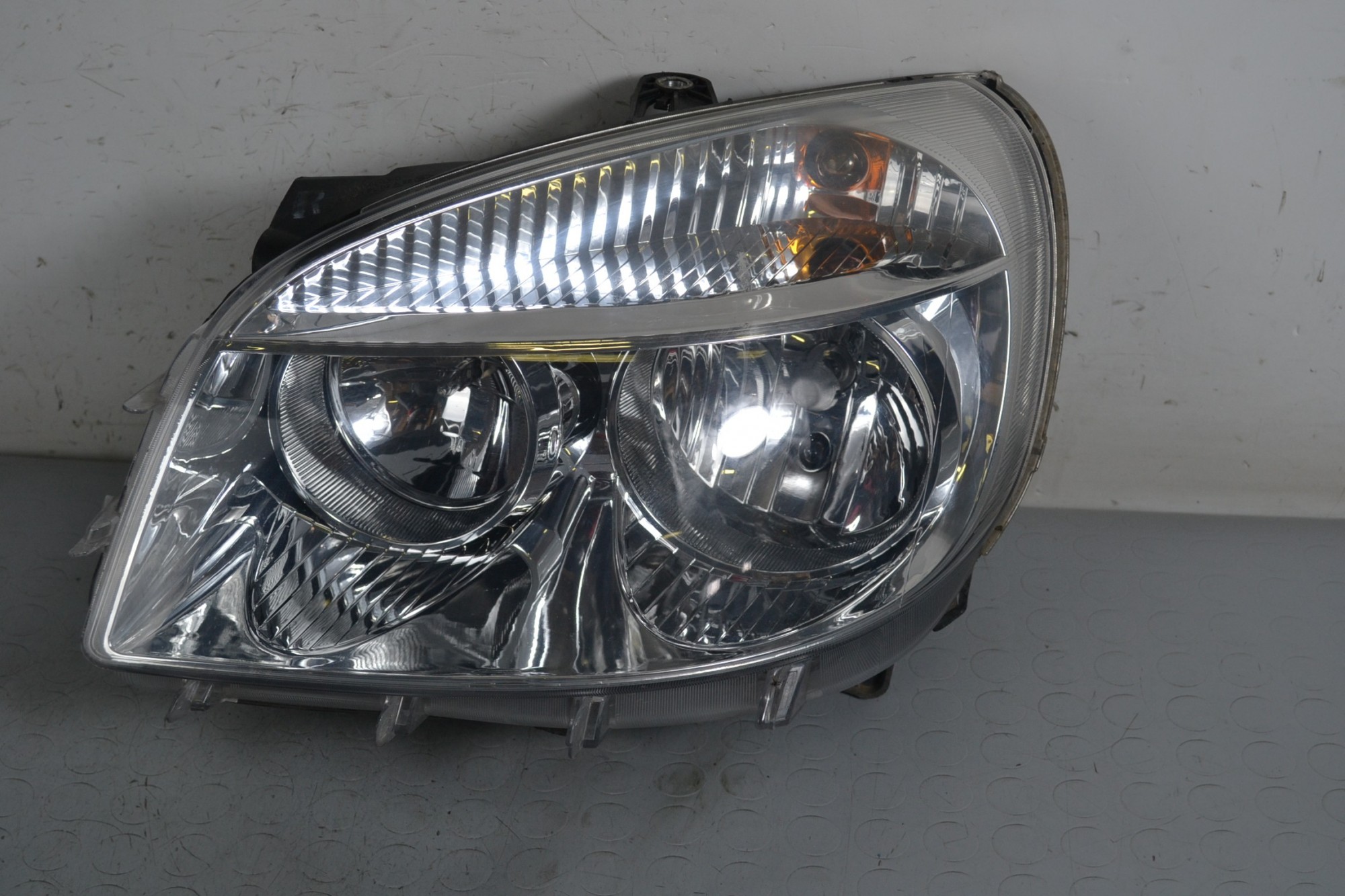 Faro Anteriore SX Fiat Doblo dal 2006 al 2011 Cod 08-661-1150l  1649944324071