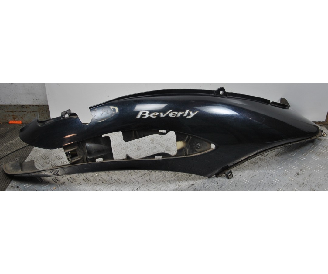 Carena Fianchetto Laterale Posteriore Destro Piaggio Beverly 250 dal 2001 al 2010  1650459860879